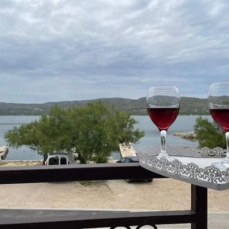 Apartman Luka Jadrtovac Zewnętrze zdjęcie