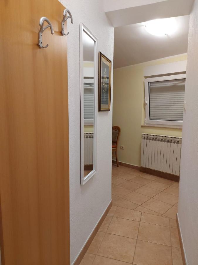 Apartman Luka Jadrtovac Zewnętrze zdjęcie