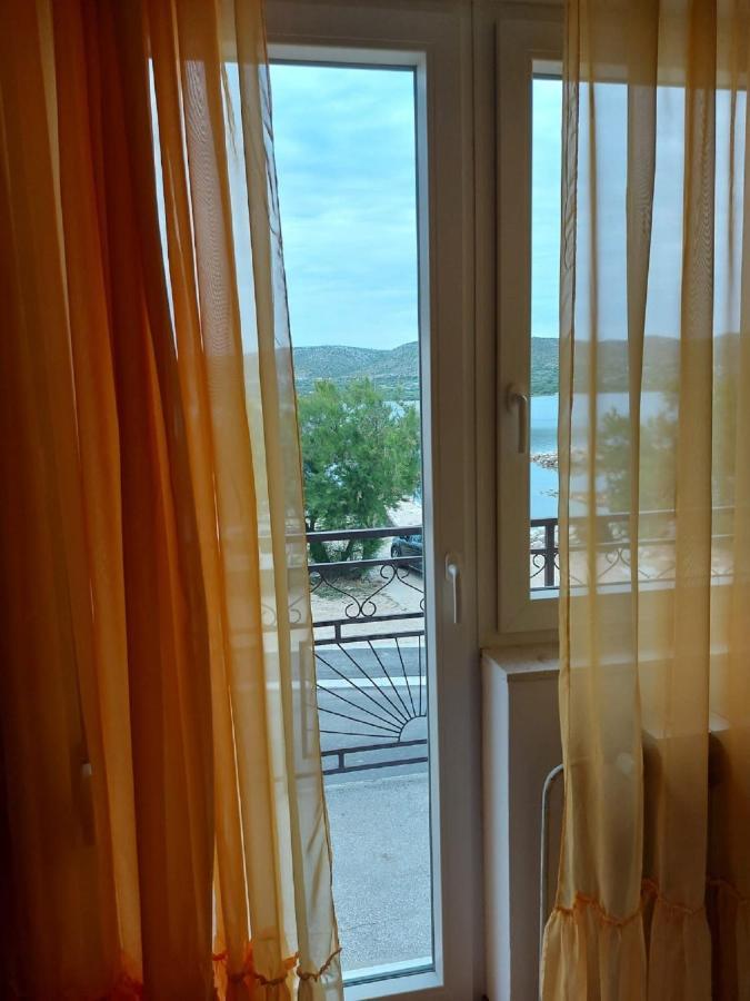 Apartman Luka Jadrtovac Zewnętrze zdjęcie